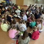 Klasy III czytają