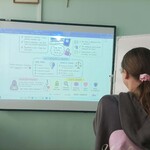 Slajd z prezentacji o zasadach korzystania z Internetu.jpg