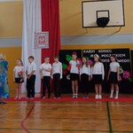 Wyróżnieni uczniowie z klasy 3 B.jpg