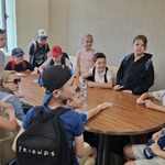 3. Rozmowa uczniów 2a z p. dyrektor Banku PKO BP.jpg