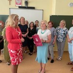 Podziękowania dla pani Dyrektor Alicji Sitko od przedstawicieli Związku Nauczycielstwa Polskiego.jpg