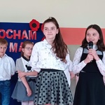 część artystyczna klasa 2a.jpg