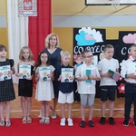 wyróżnieni uczniowie klasy 2b.jpg