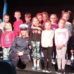 klasa 1a z Policjantką.jpg