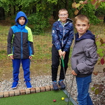 mini golf chłopcy z Vb.jpg