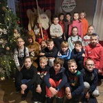 klasa 3b z Mikołajem.jpg
