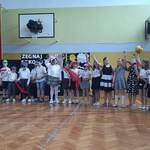 cześć artystyczna klasa 2a.jpg