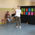 układ taneczny z batonem (pałeczką mażoretki)