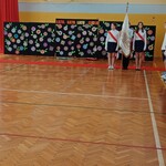 Uczniowie przygotowani do uroczystego zakończenia roku szkolnego