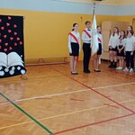 Uczniowie klasy 8 A podczas inauguracji roku szkolnego