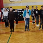 Układ choreograficzny przygotowany przez klasę 6 A.jpg