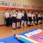 Uczniowie klasy pierwszej przed ślubowaniem