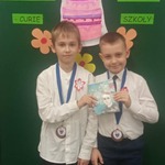 Uczniowie klas trzecich nagrodzeni medalami 