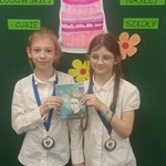 Uczennice klas trzecich nagrodzone medalami 