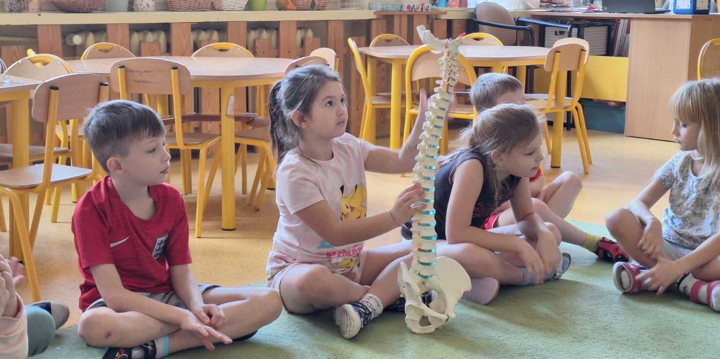 Motylki poznają zawód fizjoterapeutki
