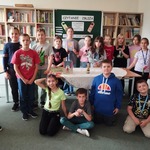 Klasa 3B z Olą z klasy 5A