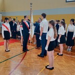 Przekazanie Sztandaru Szkoły Podstawowej nr 15 uczniom klas siódmych