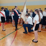Przekazanie Sztandaru Szkoły Podstawowej nr 15 uczniom klas siódmych