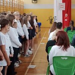 Uroczyste rozpoczęcie roku szkolnego 2025/26. Uczniowie klas 4 - 5