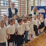 Zdjęcie grupowe dzieci z grupy Pszczółki.