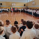 Uczniowie naszej szkoły na sali gimnastycznej