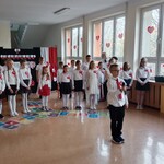Występ uczniów klasy 3 A z okazji Dnia Niepodległości